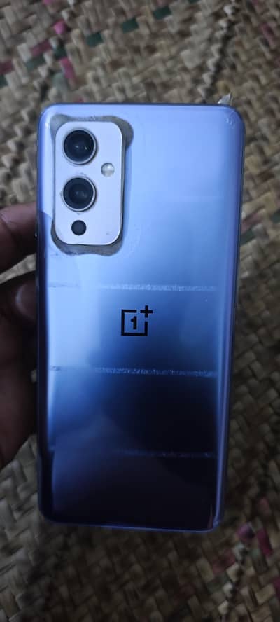 One Plus 9 <  >  8. RAM 128 ROM. . . PUBG KING. . FPs 90