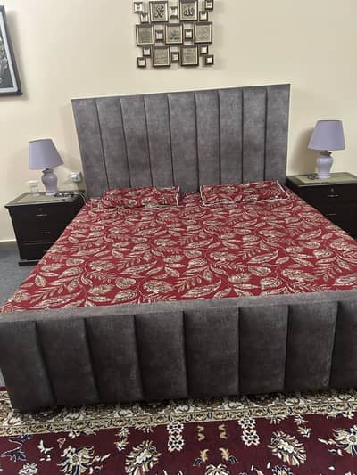 Double Bed King Size Newly Poshish with side table