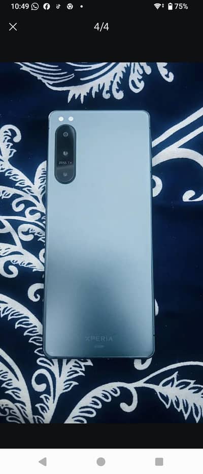 Sony Xperia 5