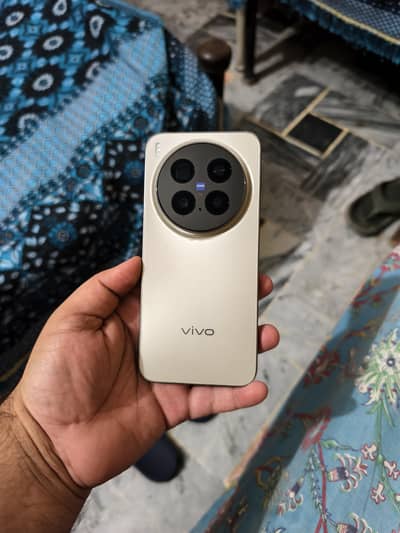 Vivo X300 pro, Official PTA, MINT CONDITION 10/10, 16-256,