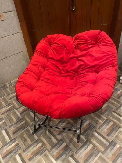 Comfortable iron frame rocking chair brand new