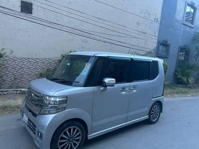 Honda N Box Custom 2019