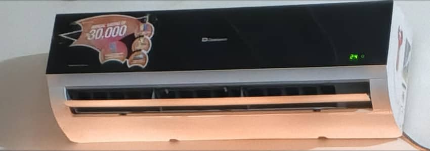 Dawlance 1.5 ton Inverter Good Condition 10/10