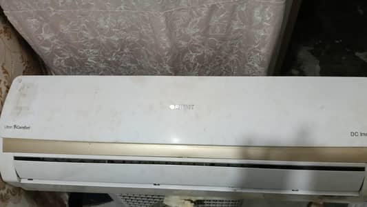 1.5 Orient T3 inverter Air conditioner 4 years old