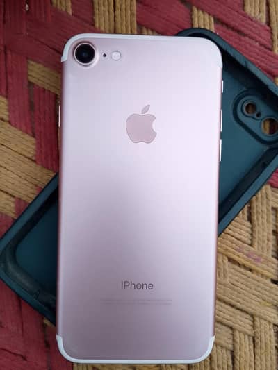 Apple iPhone 7