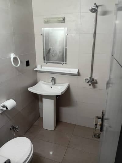 Ground Portion For Rent F-8