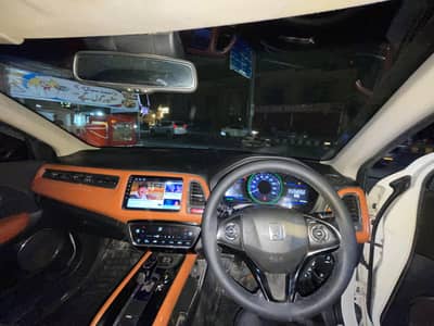 Honda Vezel 2016