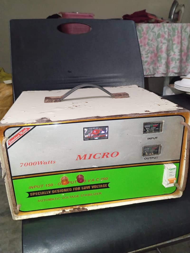 micro automatic voltage stabiliser 0