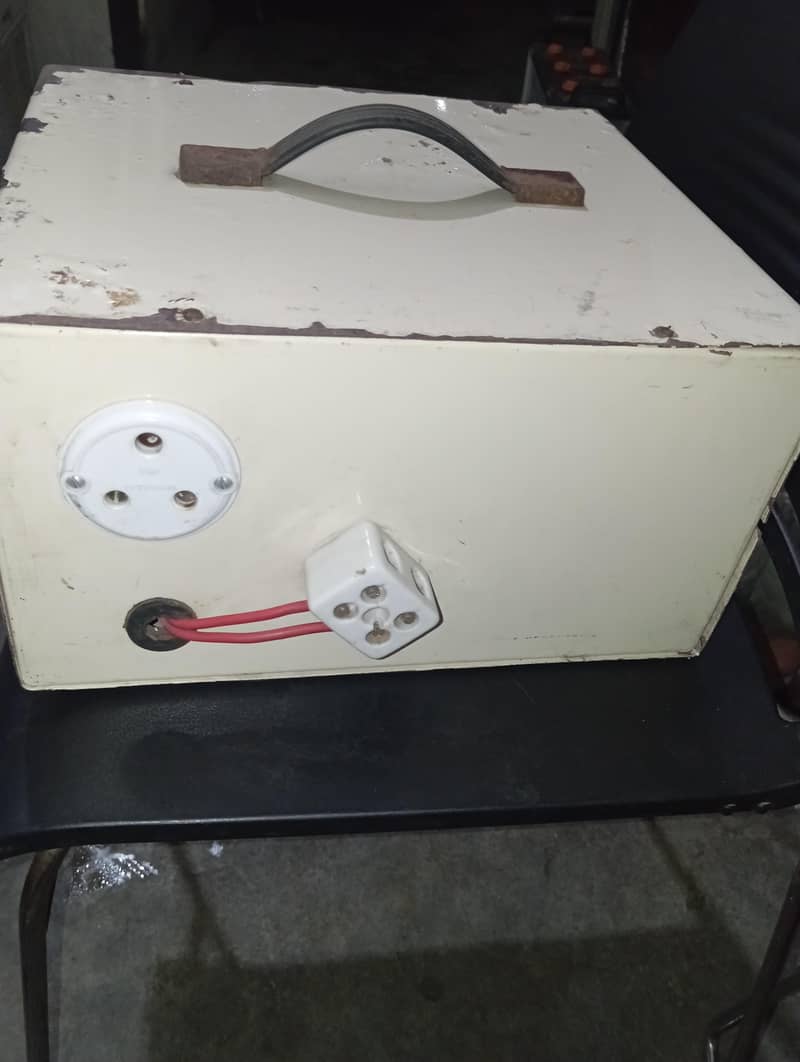 micro automatic voltage stabiliser 2