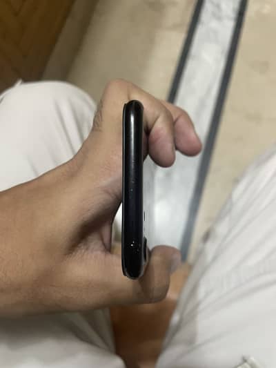 Apple iPhone 7 128GB officially PTA Approved