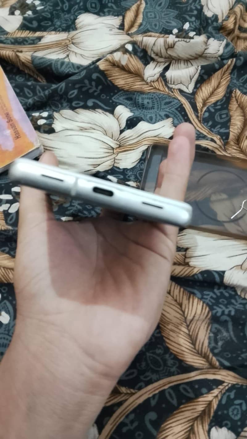 Google Pixel 7a 0