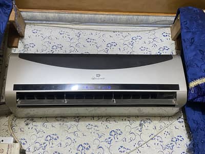 Dawlance 1 ton split Ac