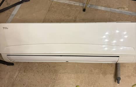 TCL Non-Inverter 1 Ton AC (Air Conditioner)