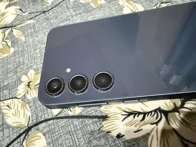 Samsung Galaxy A55 5G – 256GB | 8GB RAM | 10/10 Condition | Like New