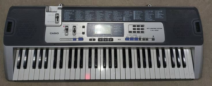Casio LK -100 kEYBOARD (Piano)