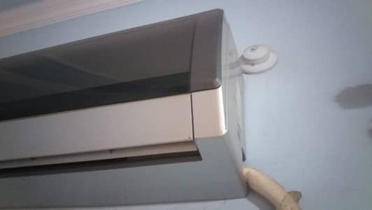 gree Dc inverter # 03139446535