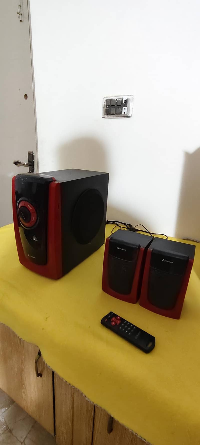Audionic speakers 1