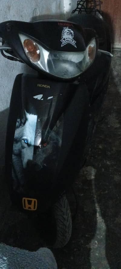 Honda diu sckoti petrol