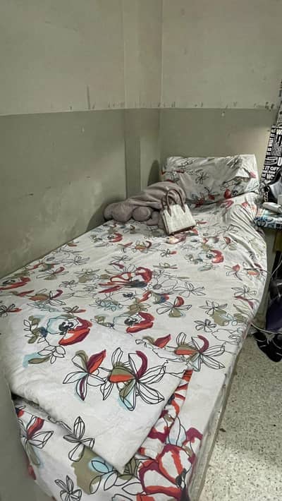 mattress good condition