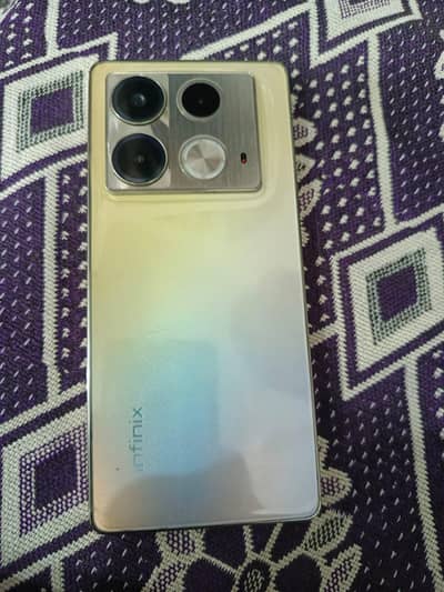Infinix Note 40  8/256 , with  Full box