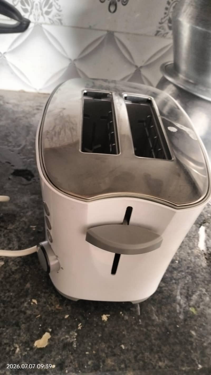 toaster 0