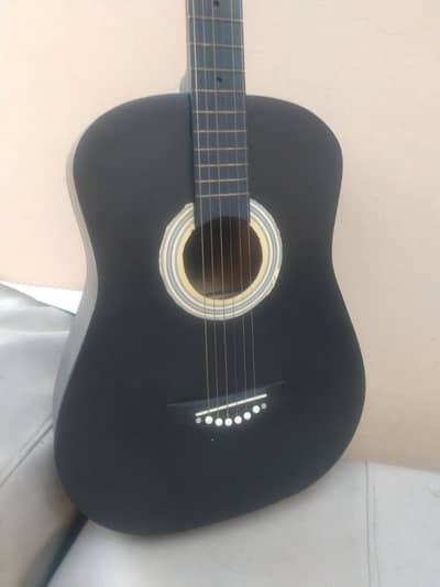 Black Guitar condition 8/10