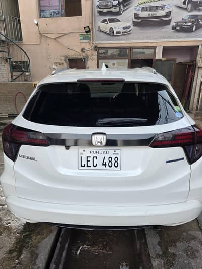 Honda Vezel 15 / 16