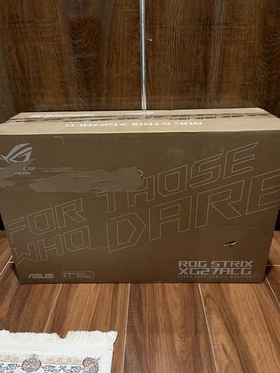 Asus Rog Strix XG27ACG Box pack