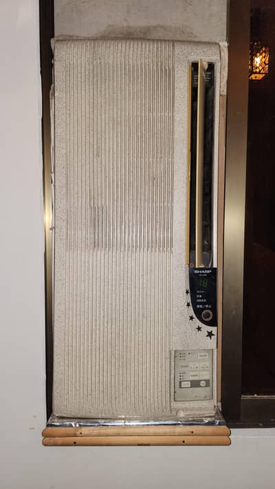 sharp window AC