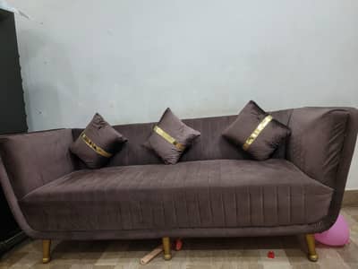 new condition 5 Seater sofa imported Valvet fabric