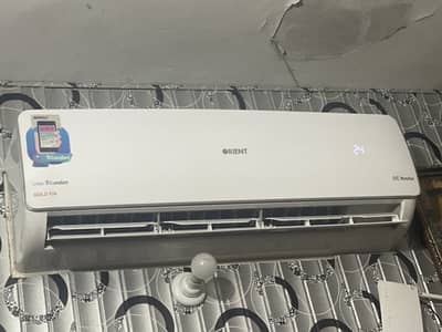 Orient 1.5 Ton heat and cool Inverter Ac ultron e comfort for Sale