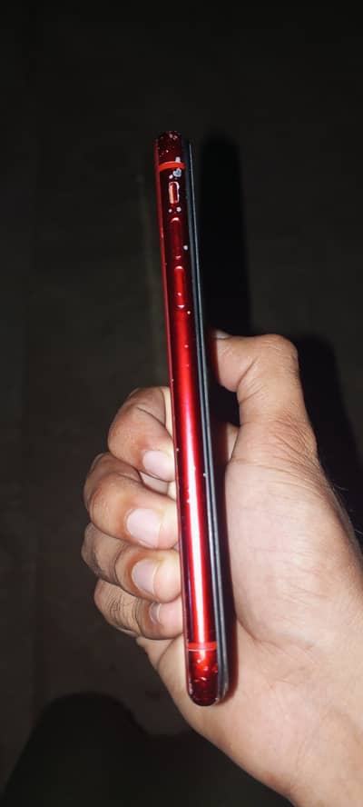 Apple iPhone XR WhatsApp number 03038315820