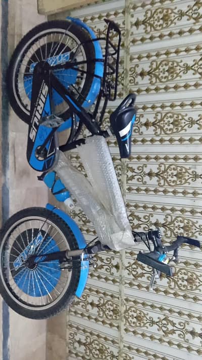 serius new bicycle bilkul new hai braking full work new tair shocks