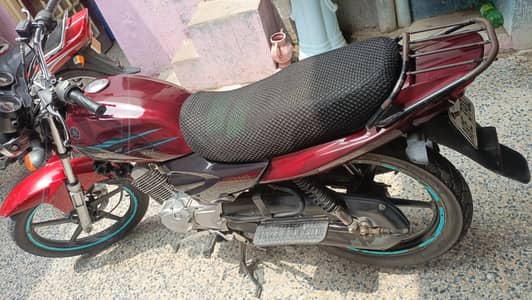 Yamaha DX 2023 model R's 290000call . 03331546747
