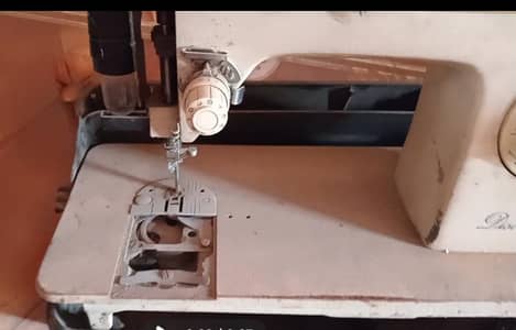 Singer Discmatic Zig Zag Sewing machine