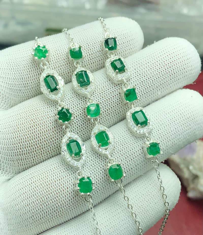 emerald 0