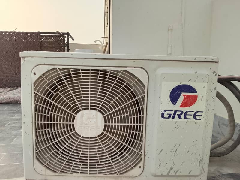 Gree split AC 2