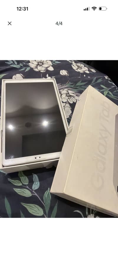 Samsung A7 brand new condition