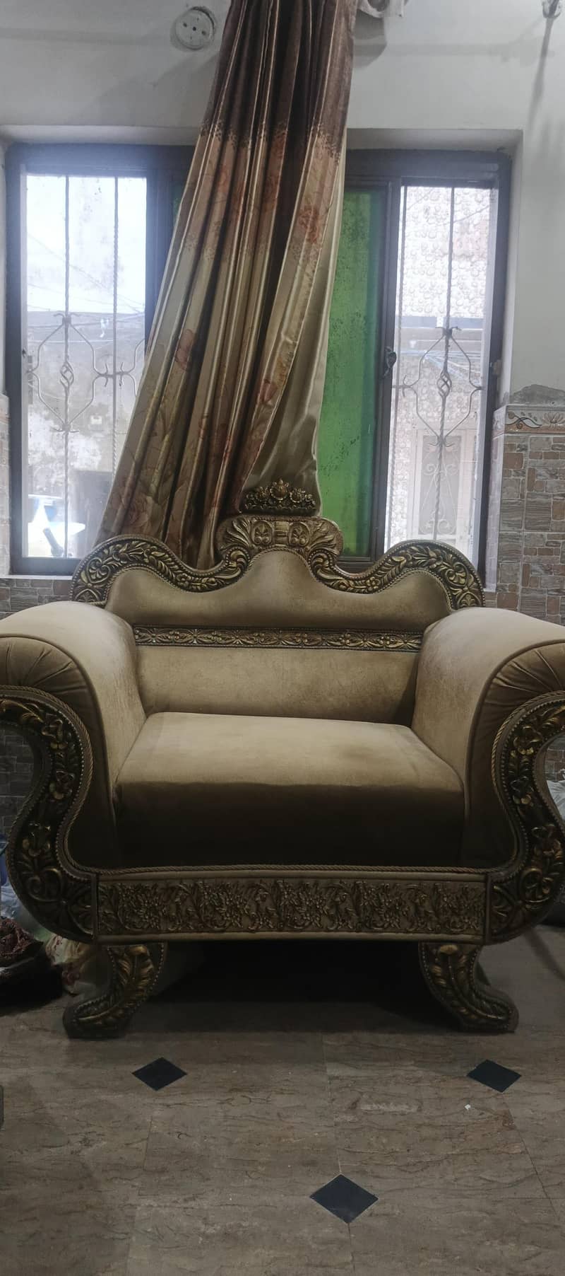 sofa set 0