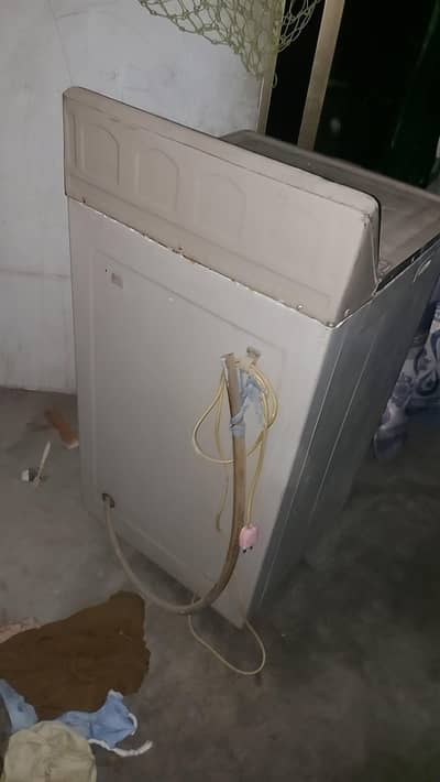 Second Hand Washing Machine – Fully Functional