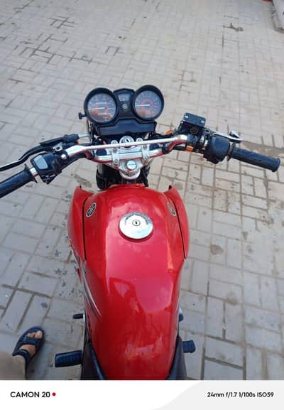 Yamaha Ybr g 17 model