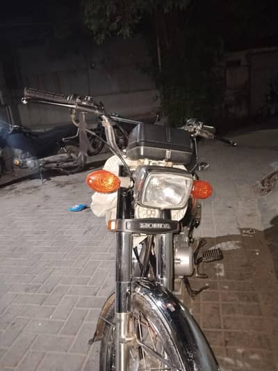 cG 125