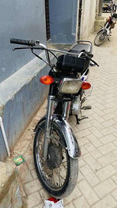 Honda 125 2020 khi num