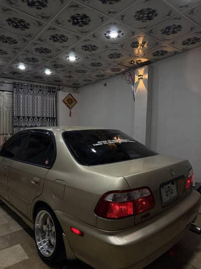 Honda Civic EXi 1999