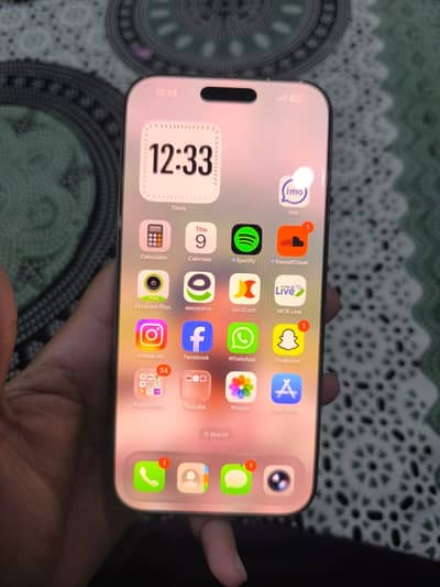 Apple iPhone 16 Pro Max