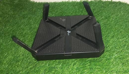 TP-Link AC4000 MU-MIMO Tri-Band Wi-Fi Router