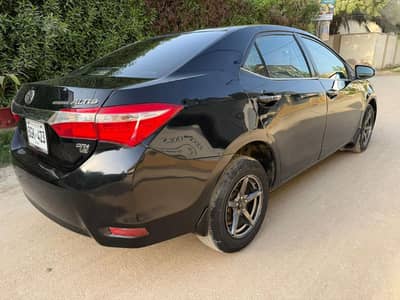 Toyota Corolla Altis 2016