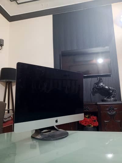 iMac 2015 late 27 inch ( high specs )