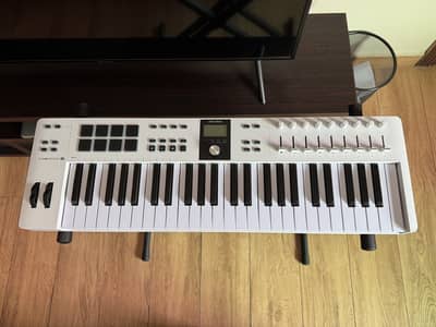Arturia KeyLab Essential 49 MK3 White
