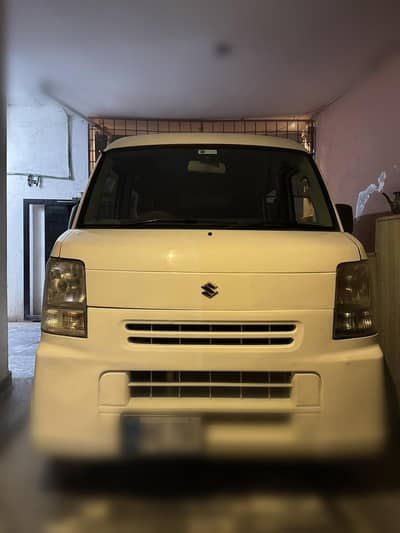 Suzuki Every 2012